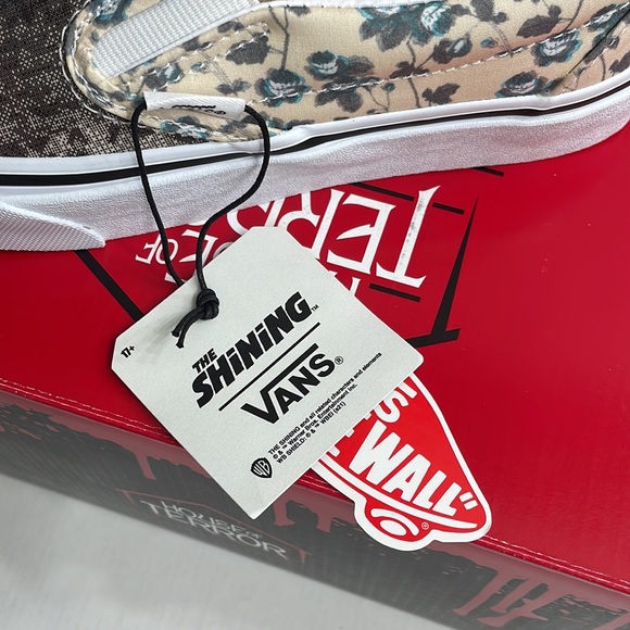 Vans Classic slip on House of Terror The Shinning collection women’s size 5.5 - Picture 8 of 11